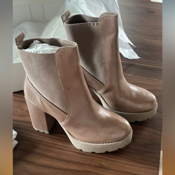 NWT Tan Booties - Picture 7 of 9